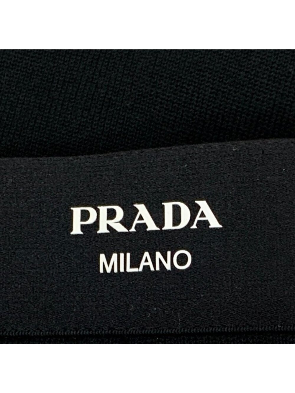 Prada Black Logo Lettering Shorts (2023 Collection) - Picture 6 of 9